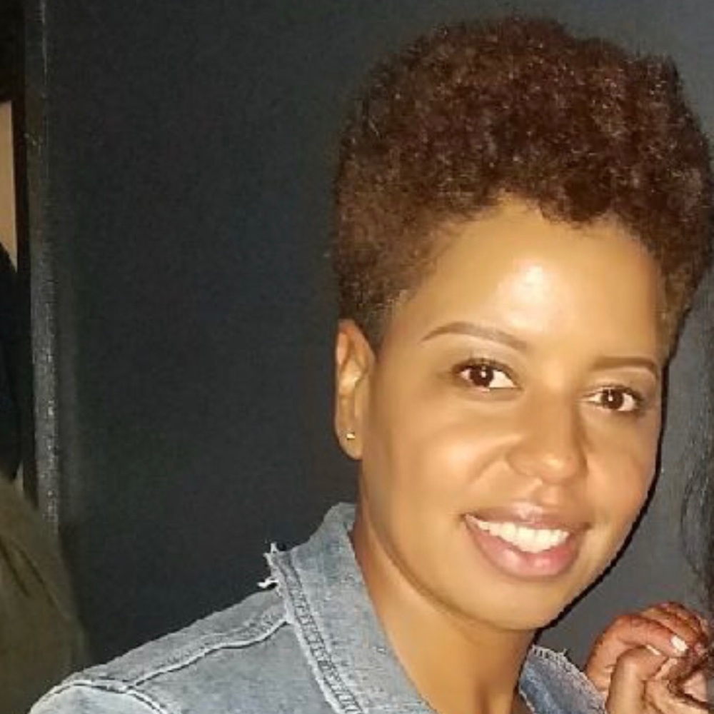 Meet your Posher, Monique